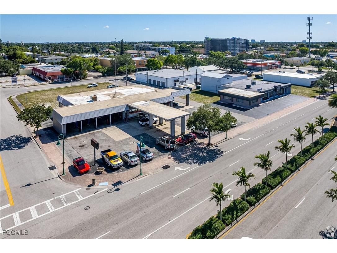 876 Cape Coral Parkway E Cape Coral FL 33904 2026002455 image1