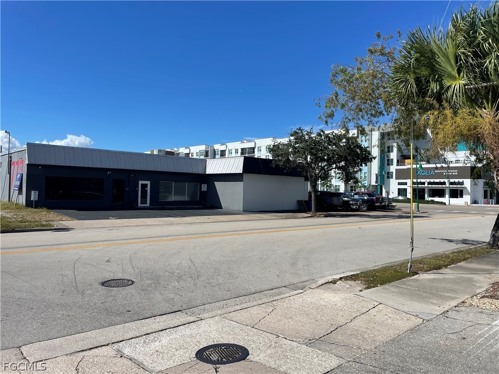 876 Cape Coral Parkway E Cape Coral FL 33904 2026012114 image7