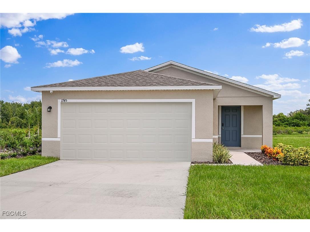 876 Friendship Circle Labelle FL 33935 2025000039 image1