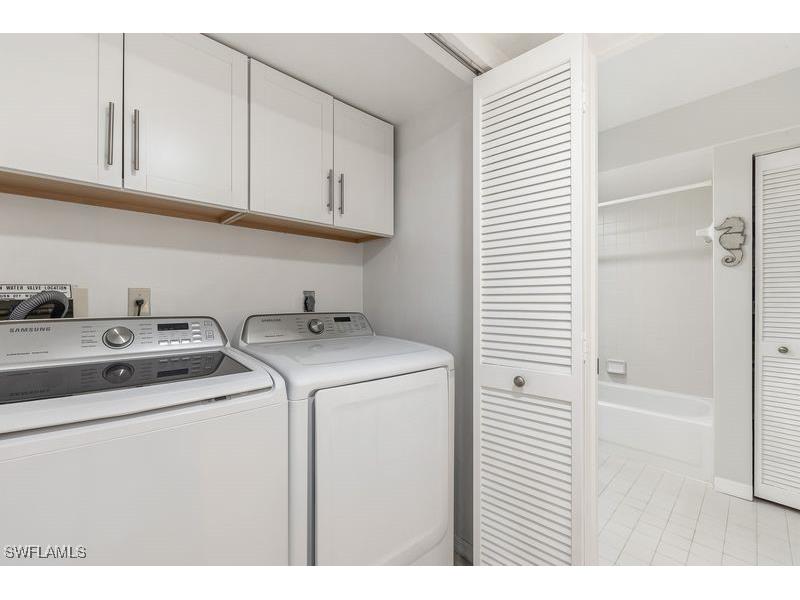 876 Gulf Pavilion Drive #101 Naples FL 34108 225074362 image16