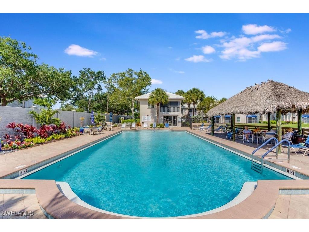 876 Gulf Pavilion Drive #101 Naples FL 34108 225074362 image19