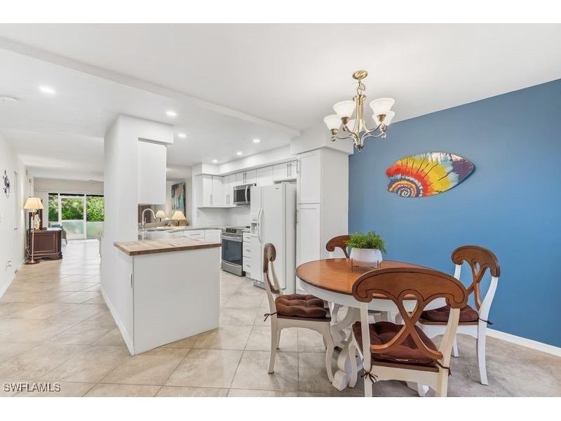 876 Gulf Pavilion Drive #101 Naples FL 34108 225074362 image6