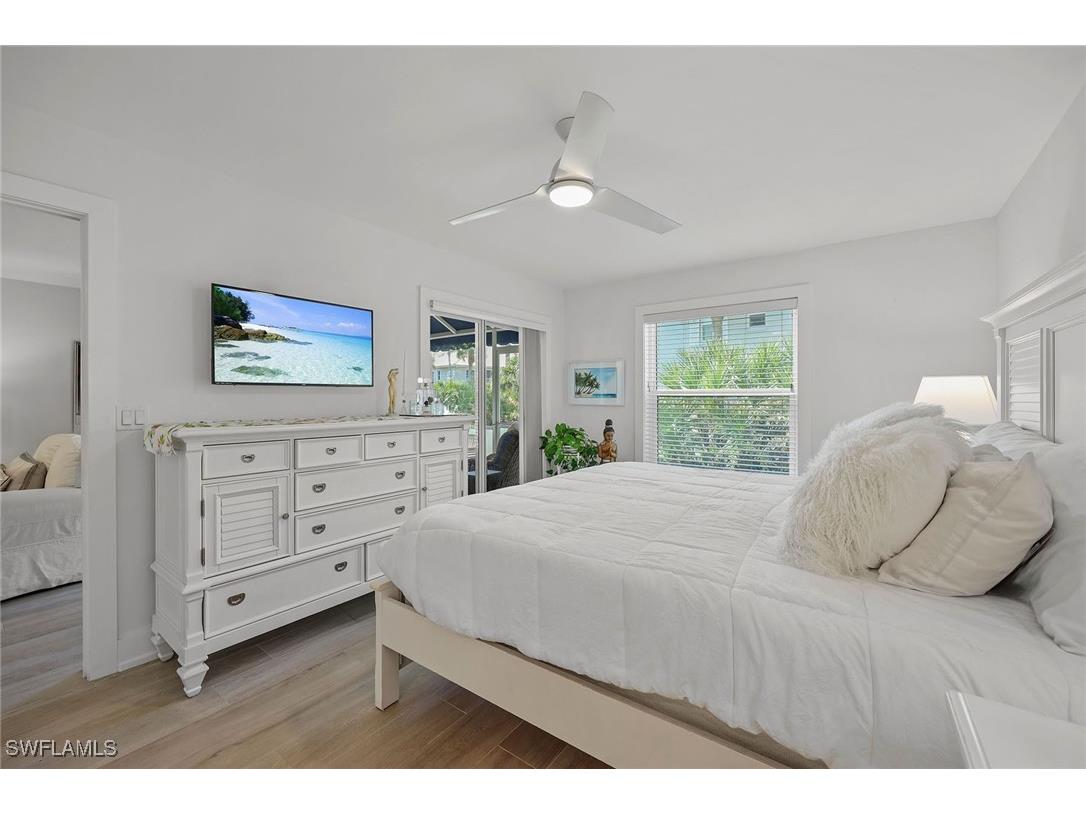 876 Gulf Pavilion Drive #105 Naples FL 34108 225060743 image17