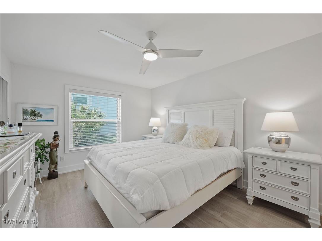 876 Gulf Pavilion Drive #105 Naples FL 34108 225060743 image6