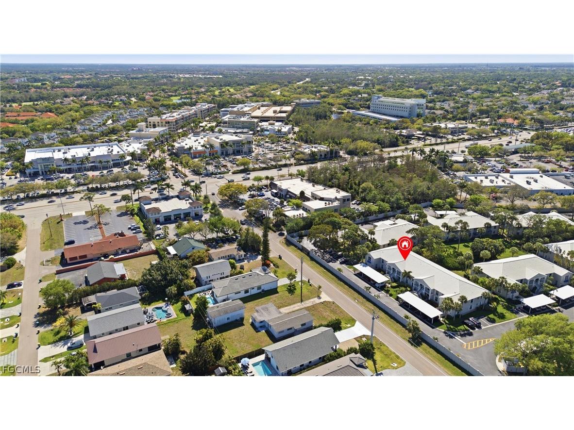 876 Gulf Pavilion Drive #202 Naples FL 34108 2025015241 image29