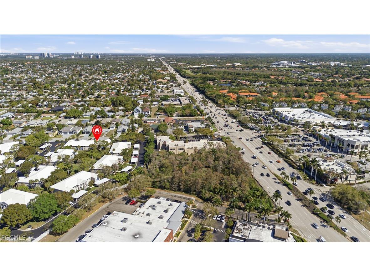 876 Gulf Pavilion Drive #202 Naples FL 34108 2025015241 image31