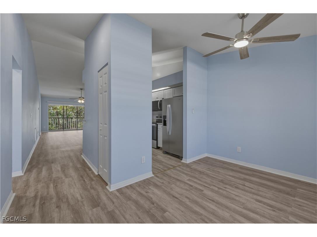 876 Gulf Pavilion Drive #202 Naples FL 34108 2025015241 image6