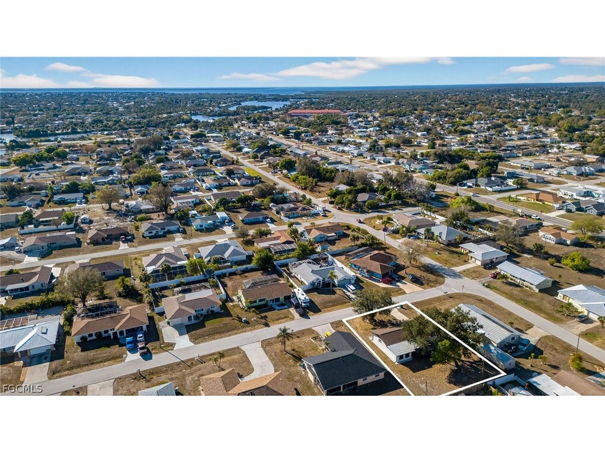 876 Linnaen Terrace NW Port Charlotte FL 33948 2026012960 image21