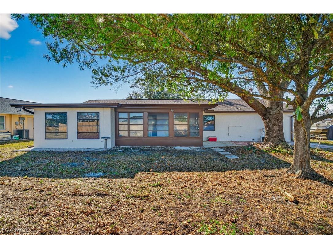 876 Linnaen Terrace NW Port Charlotte FL 33948 2026012960 image25