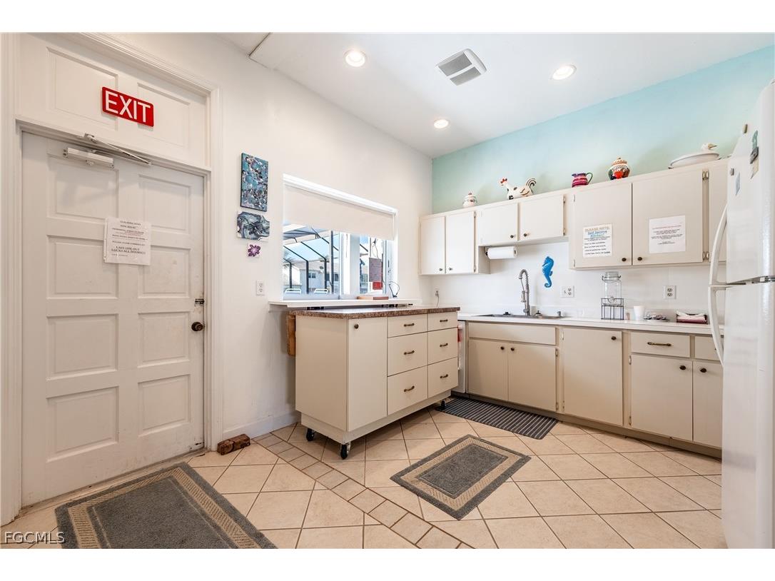 8761 Lueck Lane #3 Fort Myers FL 33919 2026011926 image42