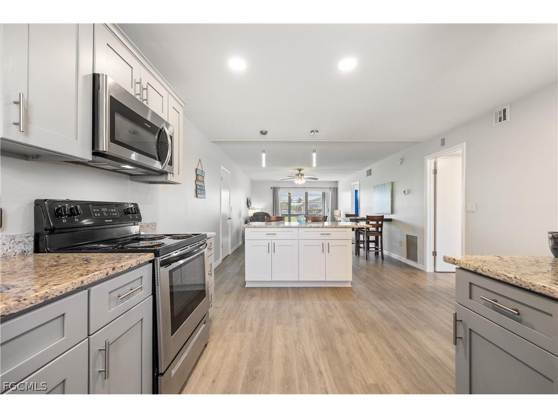 8761 Lueck Lane #3 Fort Myers FL 33919 2026011926 image7