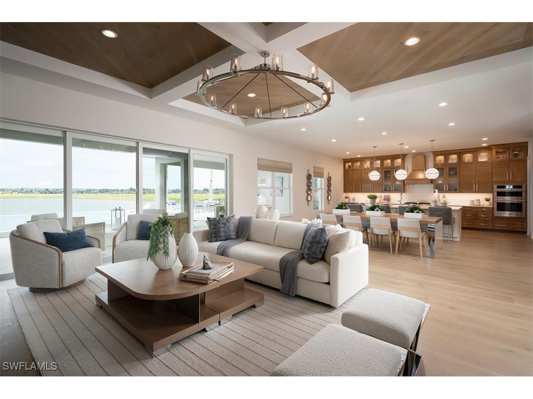 8762 Driftwood Drive Naples FL 34114 225076642 image1