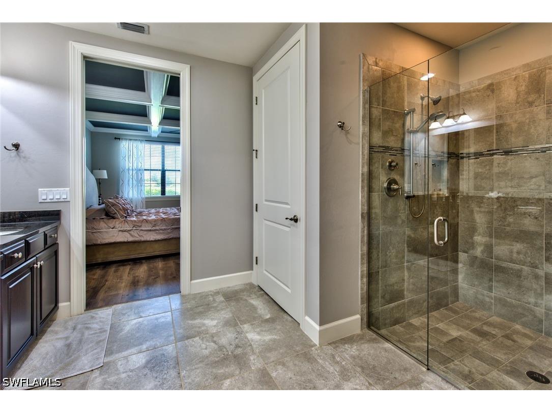 8764 Bellano Court #3-102 Naples FL 34119 226014512 image16