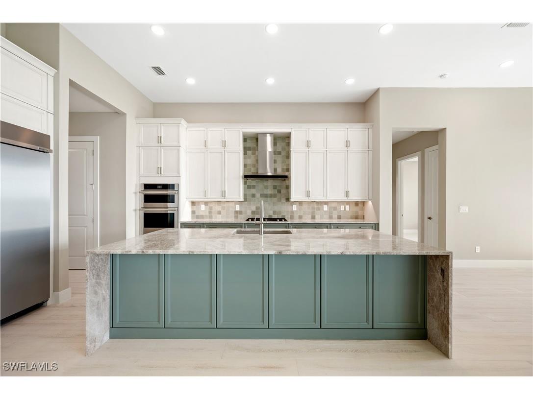 8766 Driftwood Drive Naples FL 34114 225051027 image5