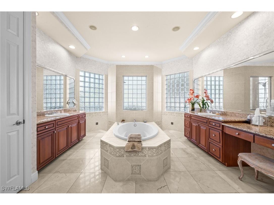 8766 Largo Mar Drive Estero FL 33967 225081033 image22