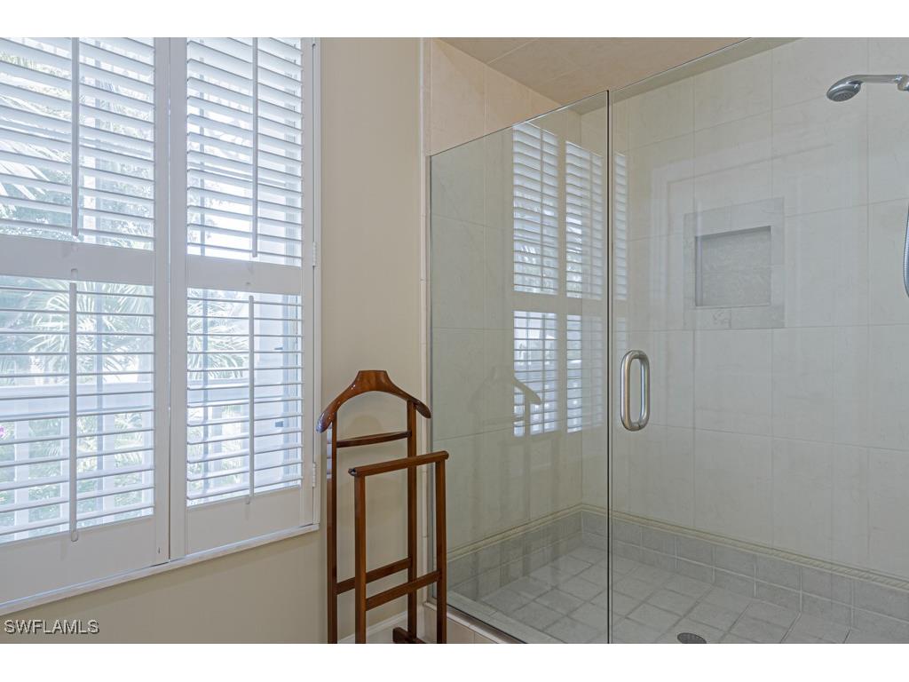 877 7th Street S Naples FL 34102 225072191 image16