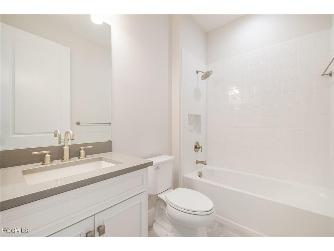 8770 Pigeon Ky Fort Myers FL 33908 2025014545 image22