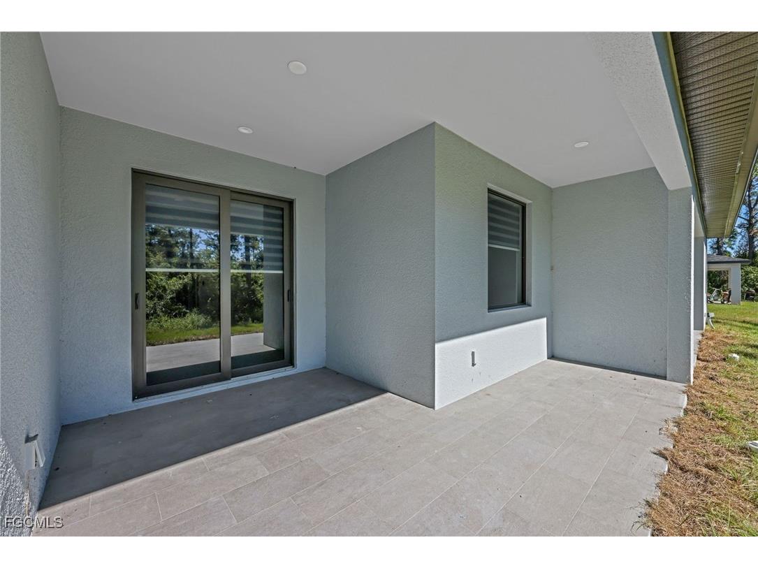 8771/8773 Buckingham Road Fort Myers FL 33905 2025020372 image17