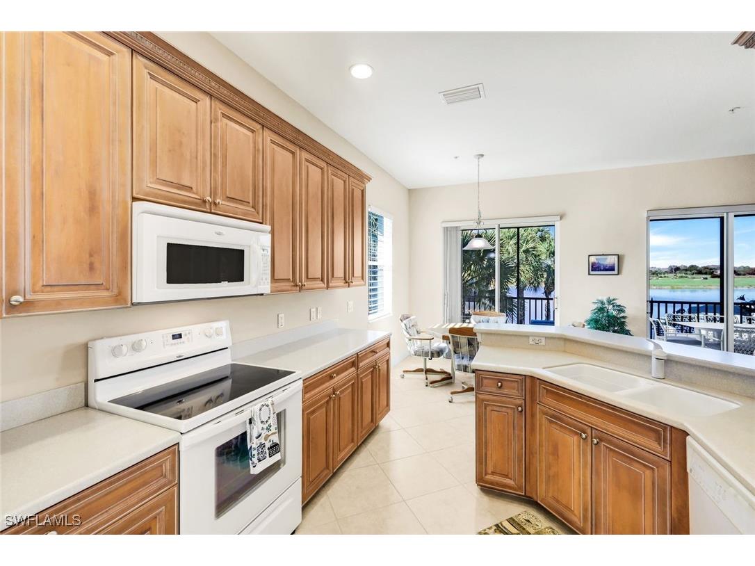 8771 Coastline Court #201 Naples FL 34120 226000094 image17