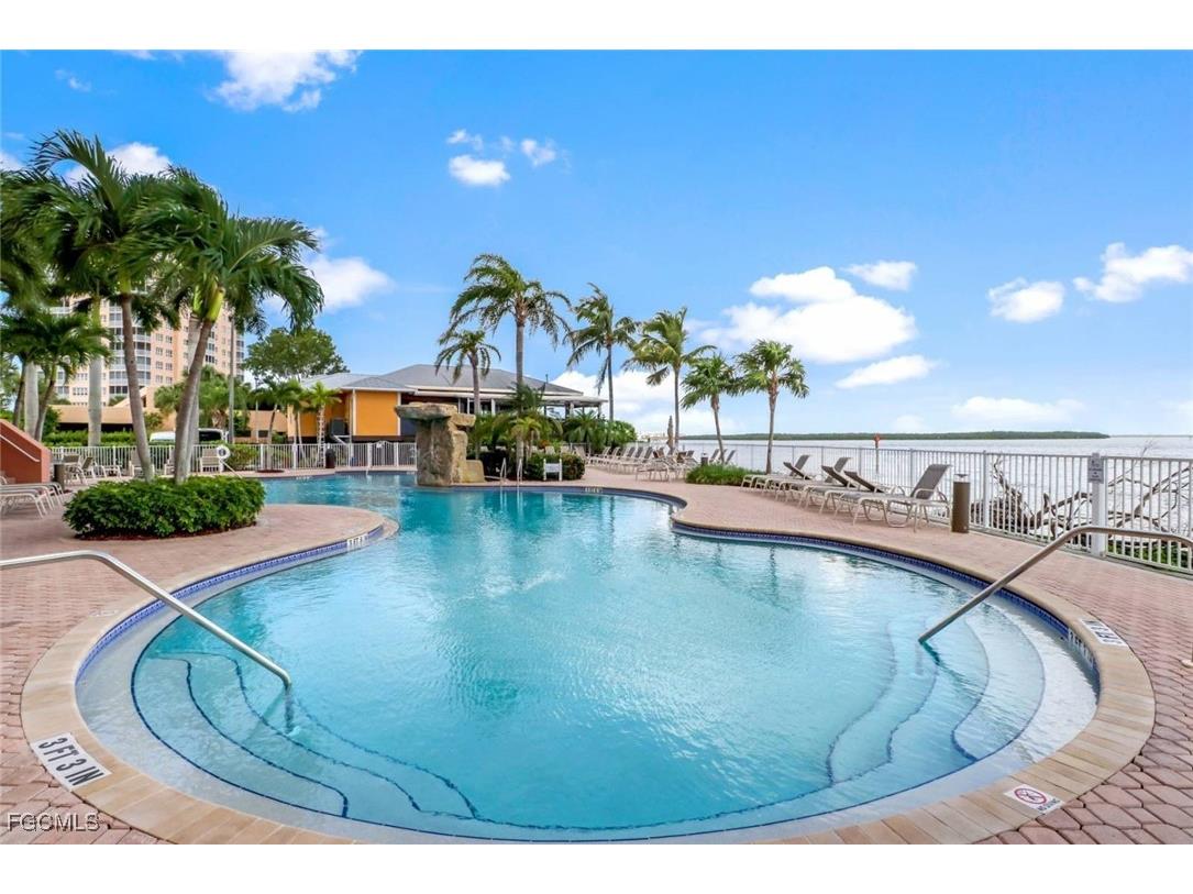 8771 Estero Boulevard #301 Fort Myers Beach FL 33931 2025016077 image16