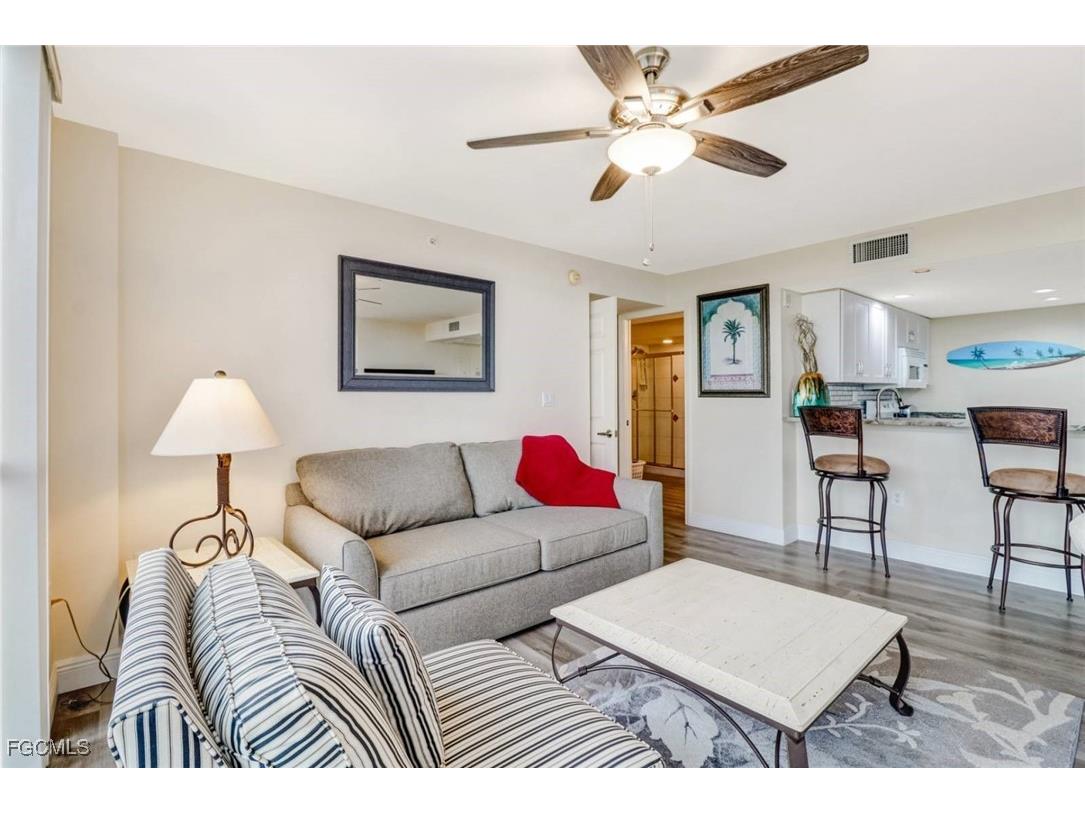 8771 Estero Boulevard #301 Fort Myers Beach FL 33931 2025016077 image3