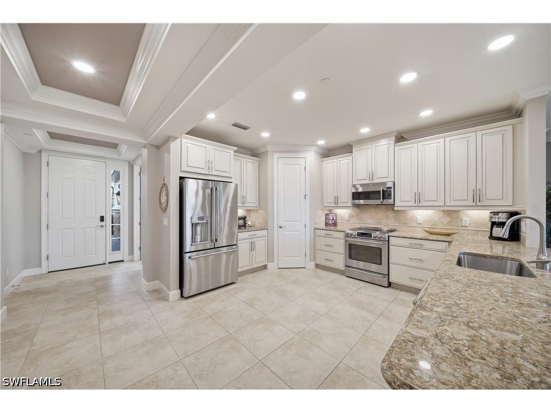8773 Bellano Court #102 Naples FL 34119 226012840 image5