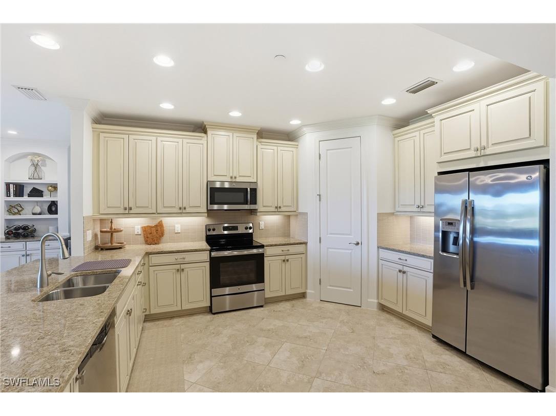 8773 Bellano Court #103 Naples FL 34119 226001048 image20