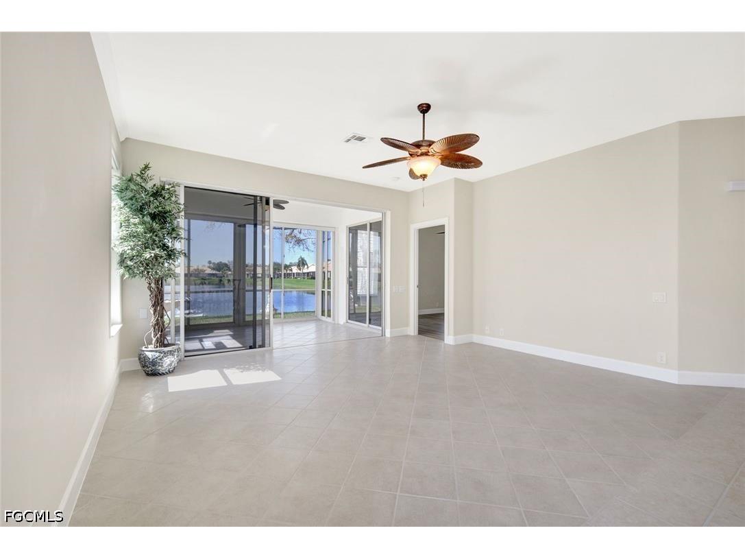 8777 E Bay Circle Fort Myers FL 33908 2026025686 image4