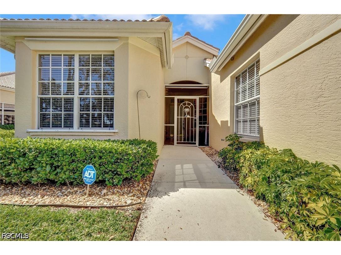 8777 E Bay Circle Fort Myers FL 33908 2026025686 image5