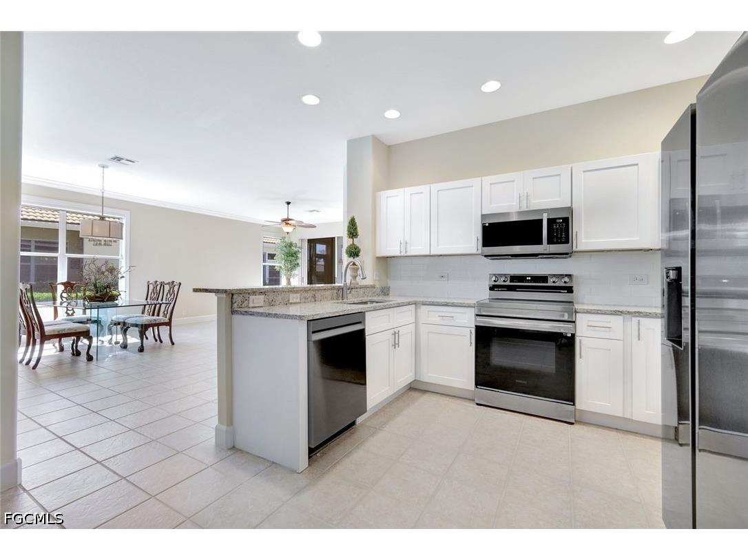 8777 E Bay Circle Fort Myers FL 33908 2026025686 image7