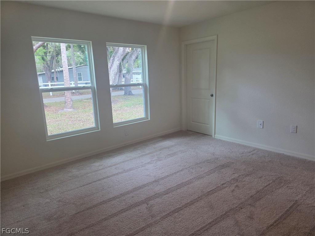 878 Friendship Circle Labelle FL 33935 2026013502 image5