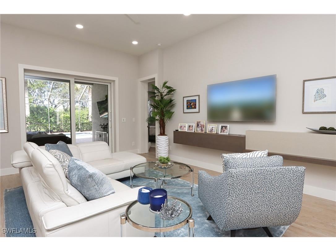 8780 Ventura Way Naples FL 34109 225052753 image2