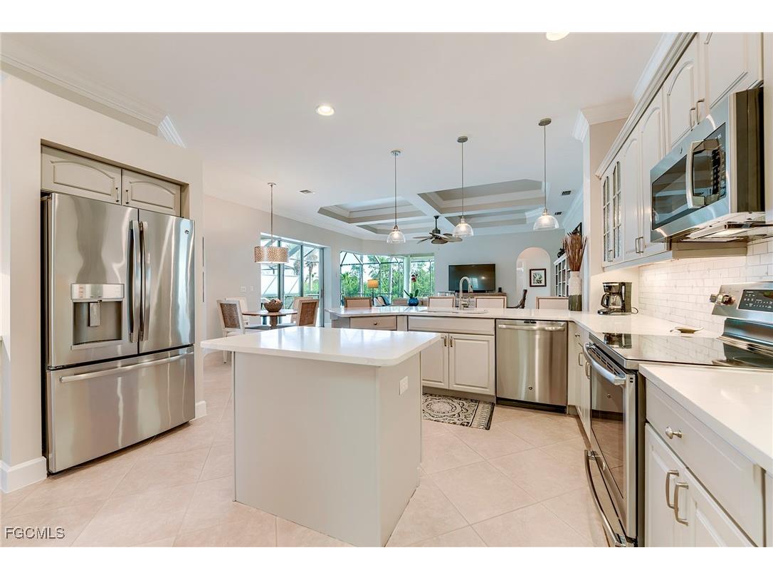 8782 New Castle Drive Fort Myers FL 33908 2025018299 image23