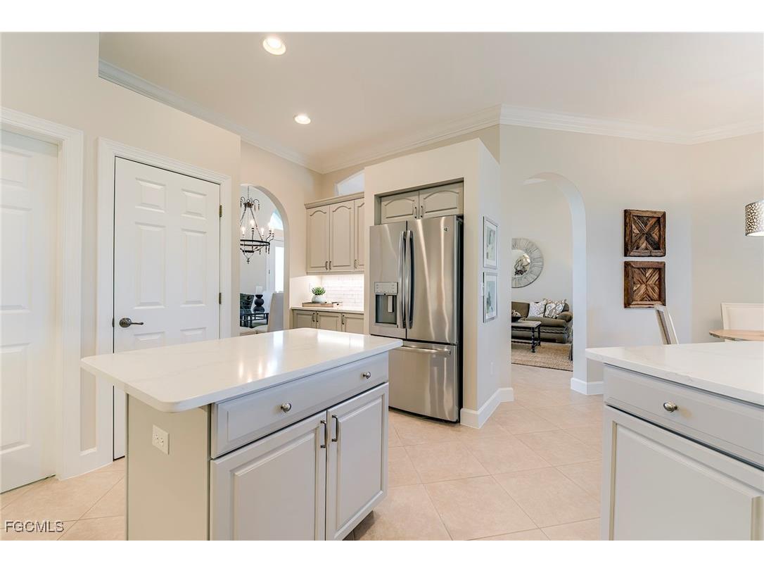 8782 New Castle Drive Fort Myers FL 33908 2025018299 image24