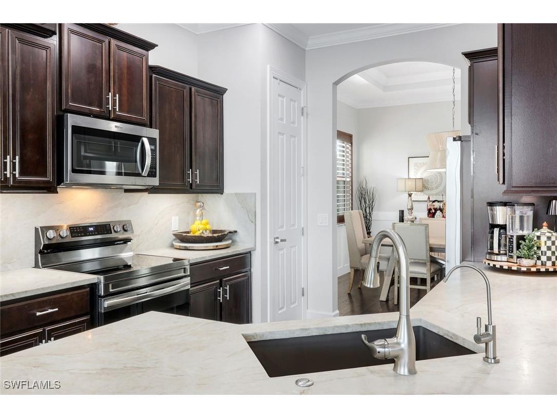 8783 Coastline Court #202 Naples FL 34120 225084749 image18