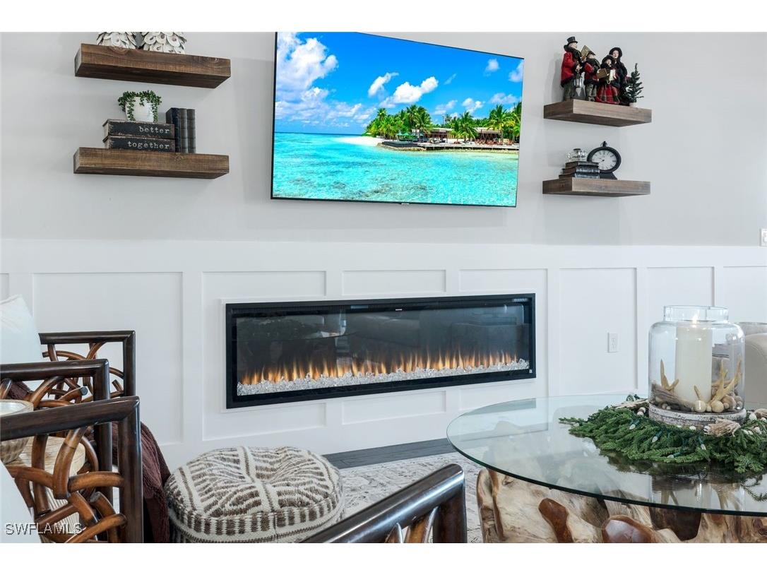 8783 Coastline Court #202 Naples FL 34120 225084749 image9