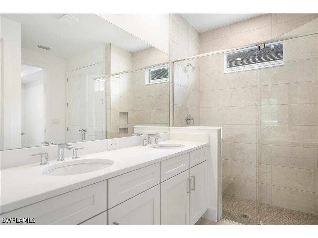 8783 Oceana Way Naples FL 34114 226009590 image13