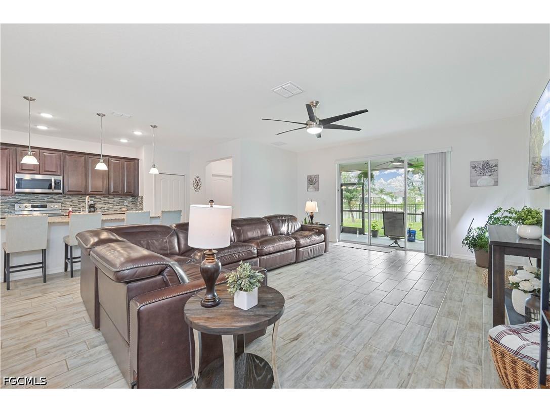 8784 Cascade Price Circle North Fort Myers FL 33917 2026025374 image22