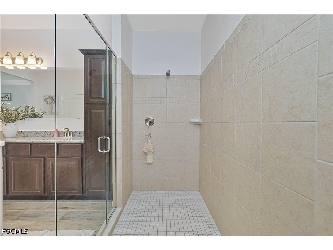 8784 Cascade Price Circle North Fort Myers FL 33917 2026025374 image29