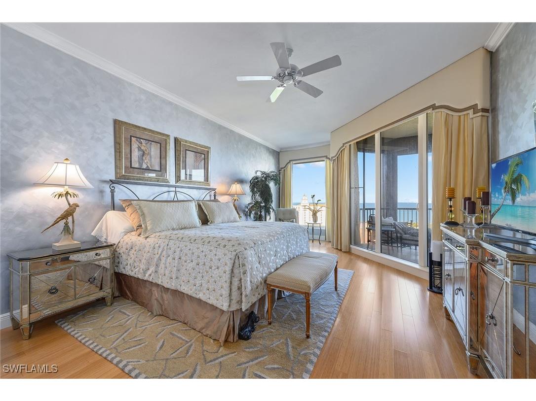 8787 Bay Colony Drive #1805 Naples FL 34108 225072955 image4