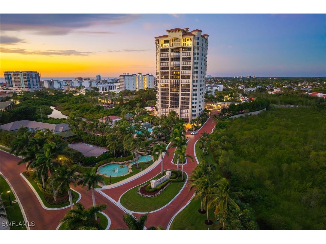 8787 Bay Colony Drive #2004/2005 Naples FL 34108 225078773 image13