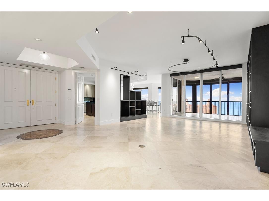 8787 Bay Colony Drive #2004/2005 Naples FL 34108 225078773 image6