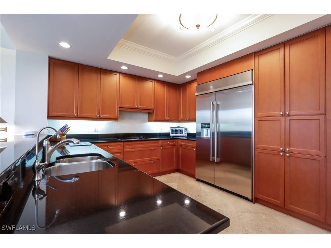 8787 Bay Colony Drive #305 Naples FL 34108 225039290 image10