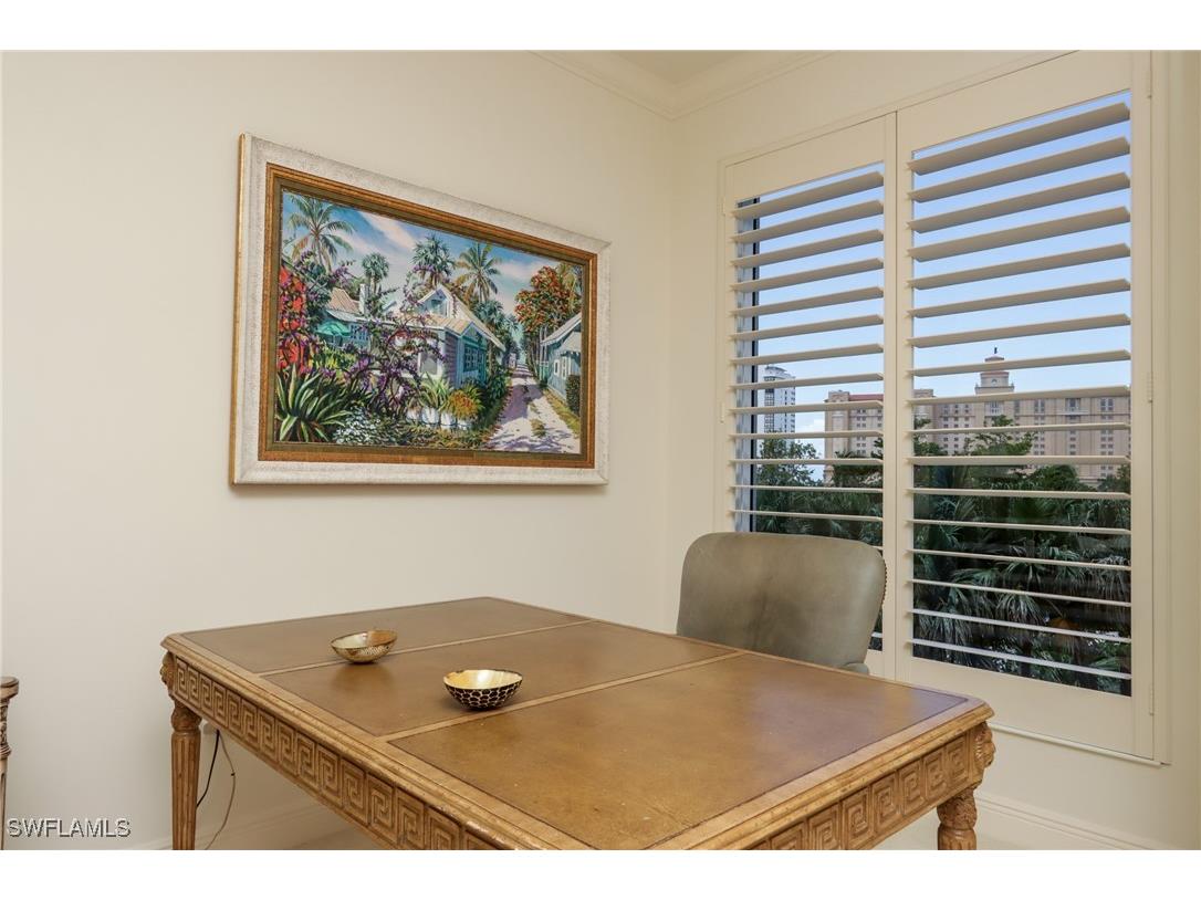 8787 Bay Colony Drive #305 Naples FL 34108 225039290 image17