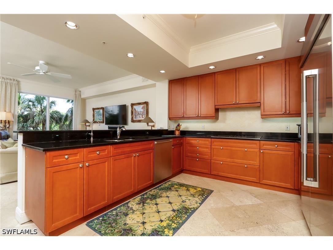 8787 Bay Colony Drive #305 Naples FL 34108 226015542 image8