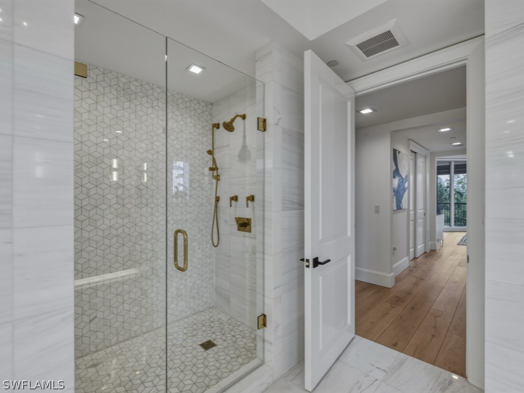 8787 Bay Colony Drive #306 Naples FL 34108 226009933 image22
