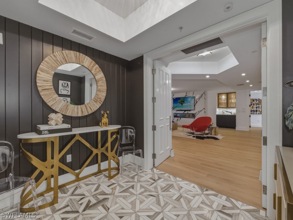 8787 Bay Colony Drive #306 Naples FL 34108 226009933 image3