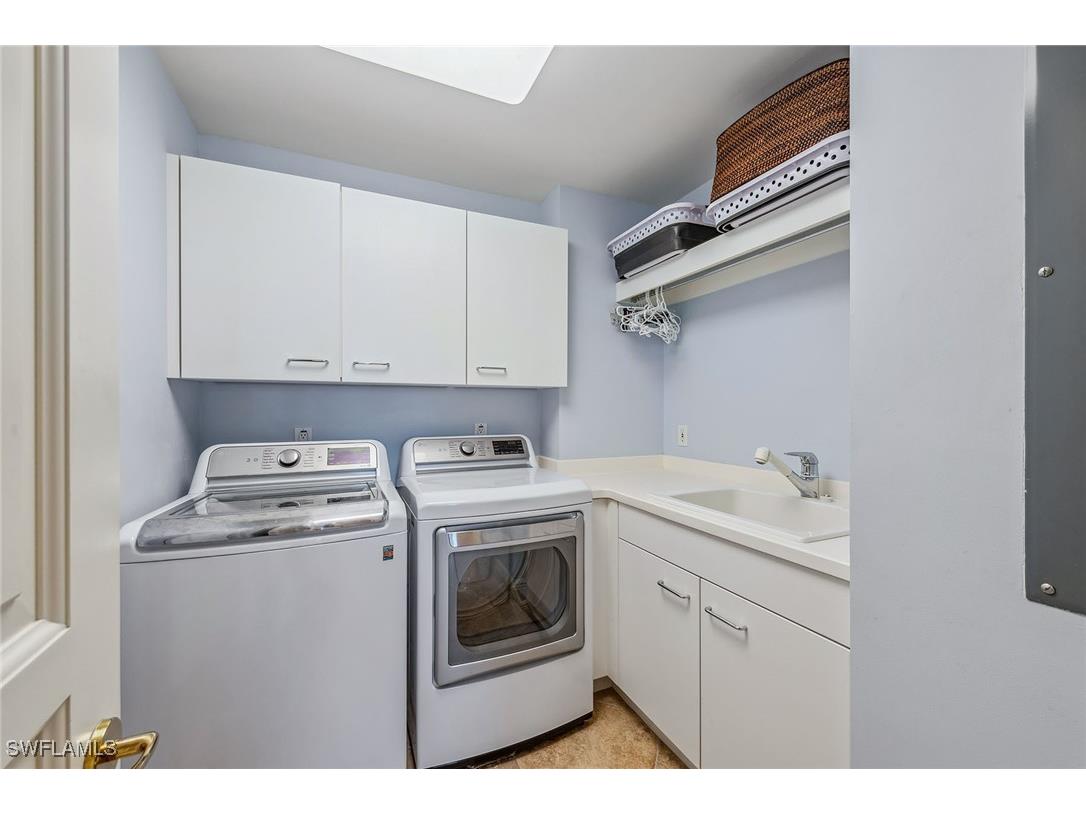 8787 Bay Colony Drive #903 Naples FL 34108 225017640 image29