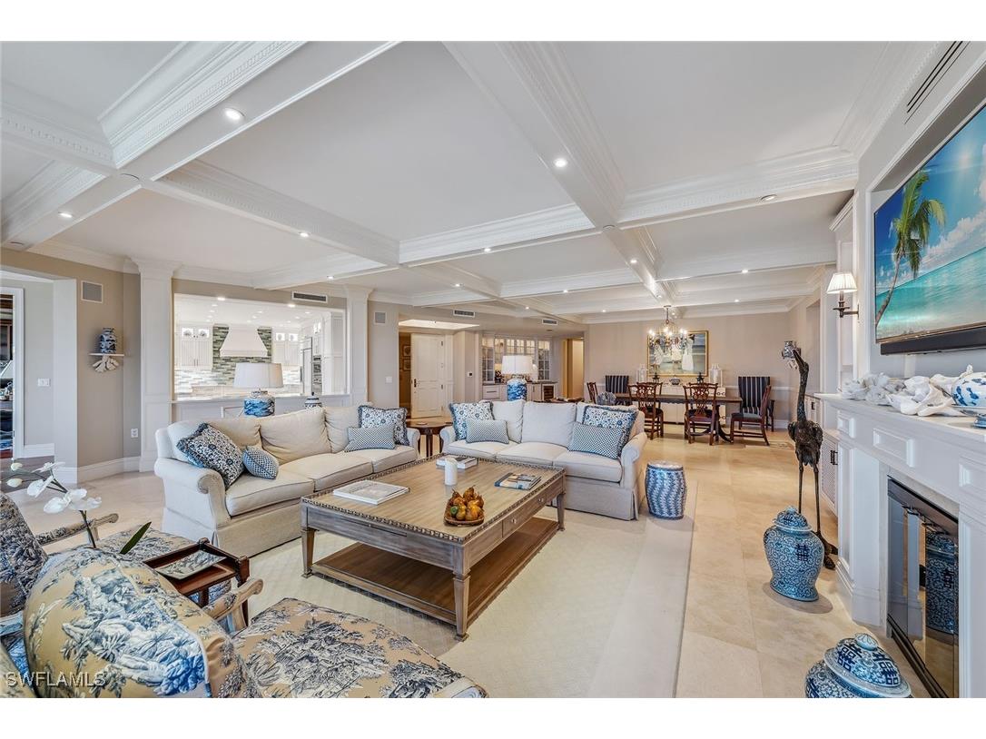 8787 Bay Colony Drive #903 Naples FL 34108 225017640 image4