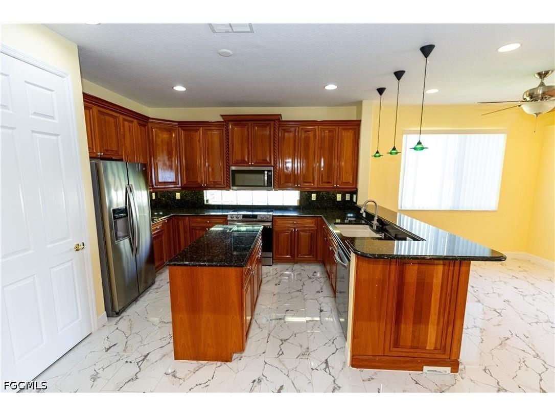 8789 Paseo De Valencia Street Fort Myers FL 33908 2026016665 image6